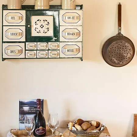 别墅 Tabiano Castello Sleeps 10 With Pool Air Con And Wifi