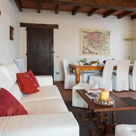 别墅 Tabiano Castello Sleeps 10 With Pool Air Con And Wifi Tabiano Terme