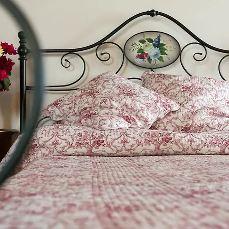 Tabiano Castello Sleeps 10 With Pool Air Con And Wifi 别墅 *